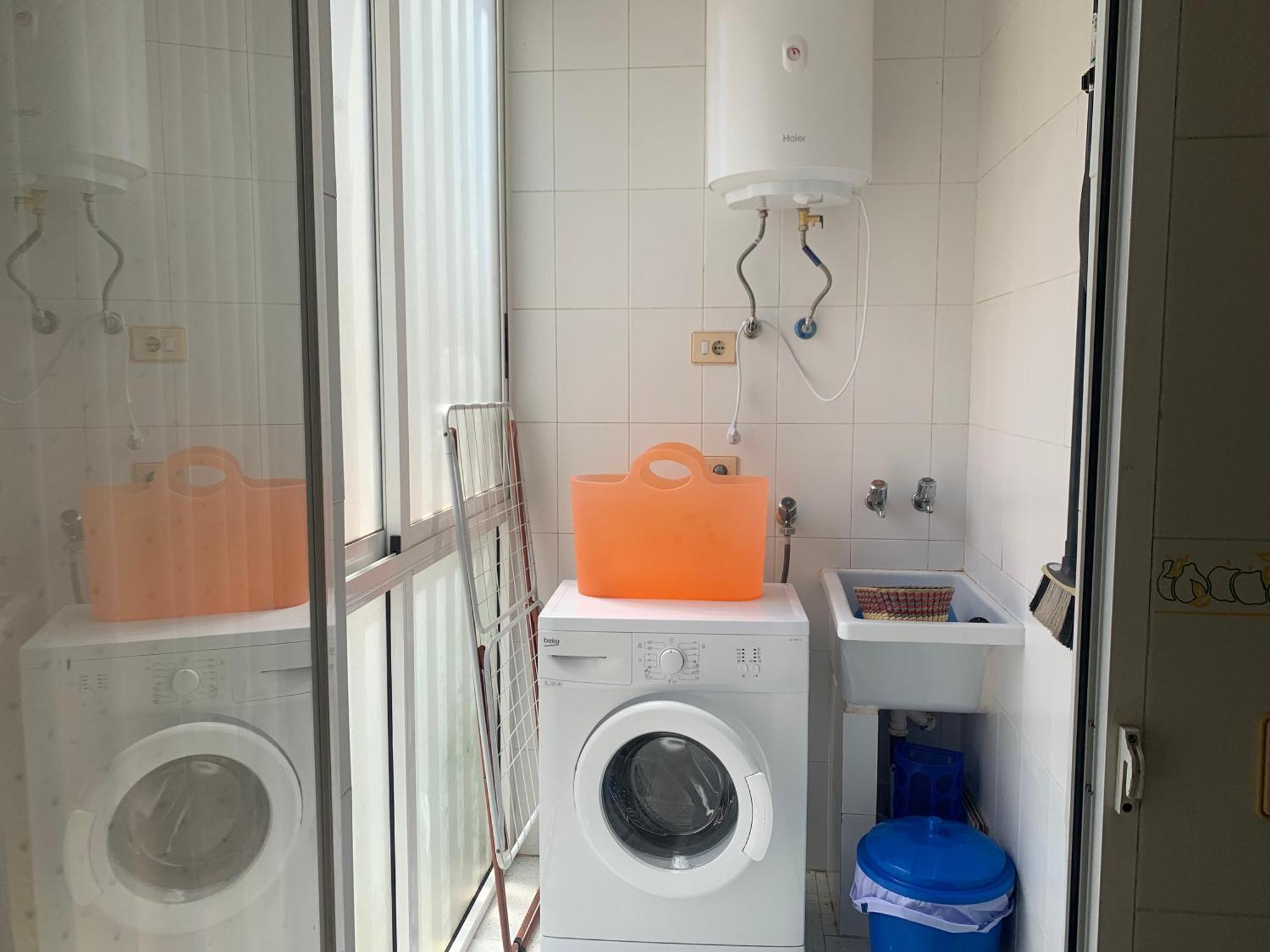 شقة Piso Vacacional Con Piscina En بينيكاسّين المظهر الخارجي الصورة